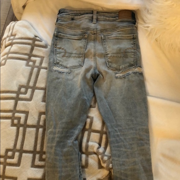 Distressed AE jeans - Picture 2 of 4